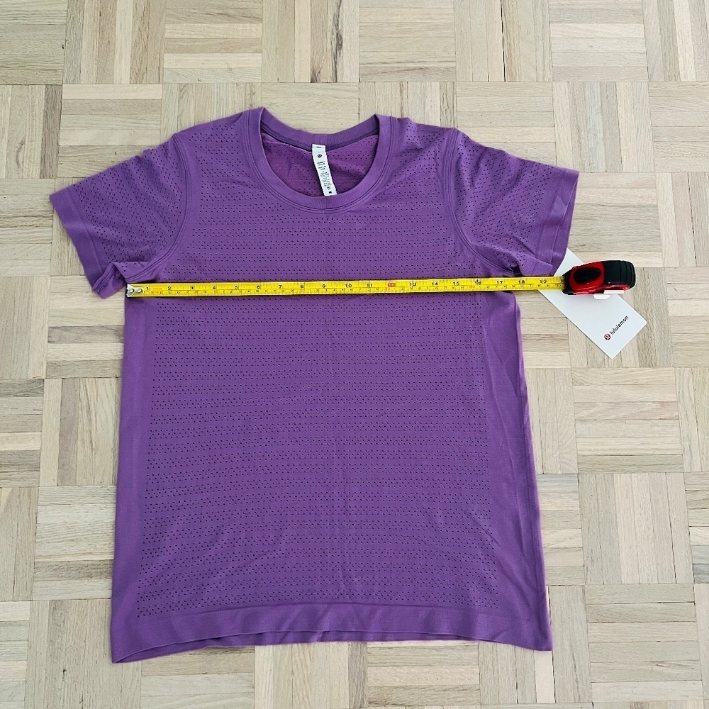 Lululemon - Swiftly Breathe Short Sleeve, Purple, Size 8, Brand New with Tags - Picture 4 of 5
